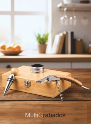 Caja de madera de bambú con set de accesorios para vino en acero inoxidable