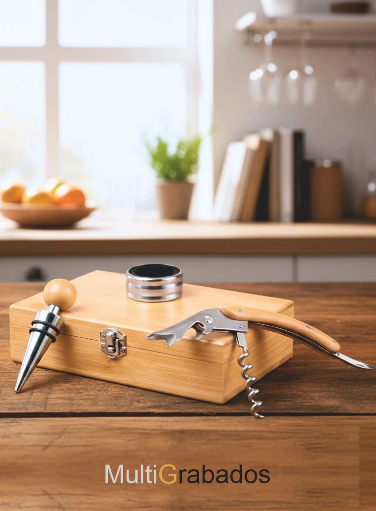 Caja de madera de bambú con set de accesorios para vino en acero inoxidable
