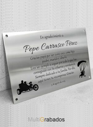 Placa de acero inoxidable 30x50 cm para reconocimiento y homenaje con grabado personalizado
